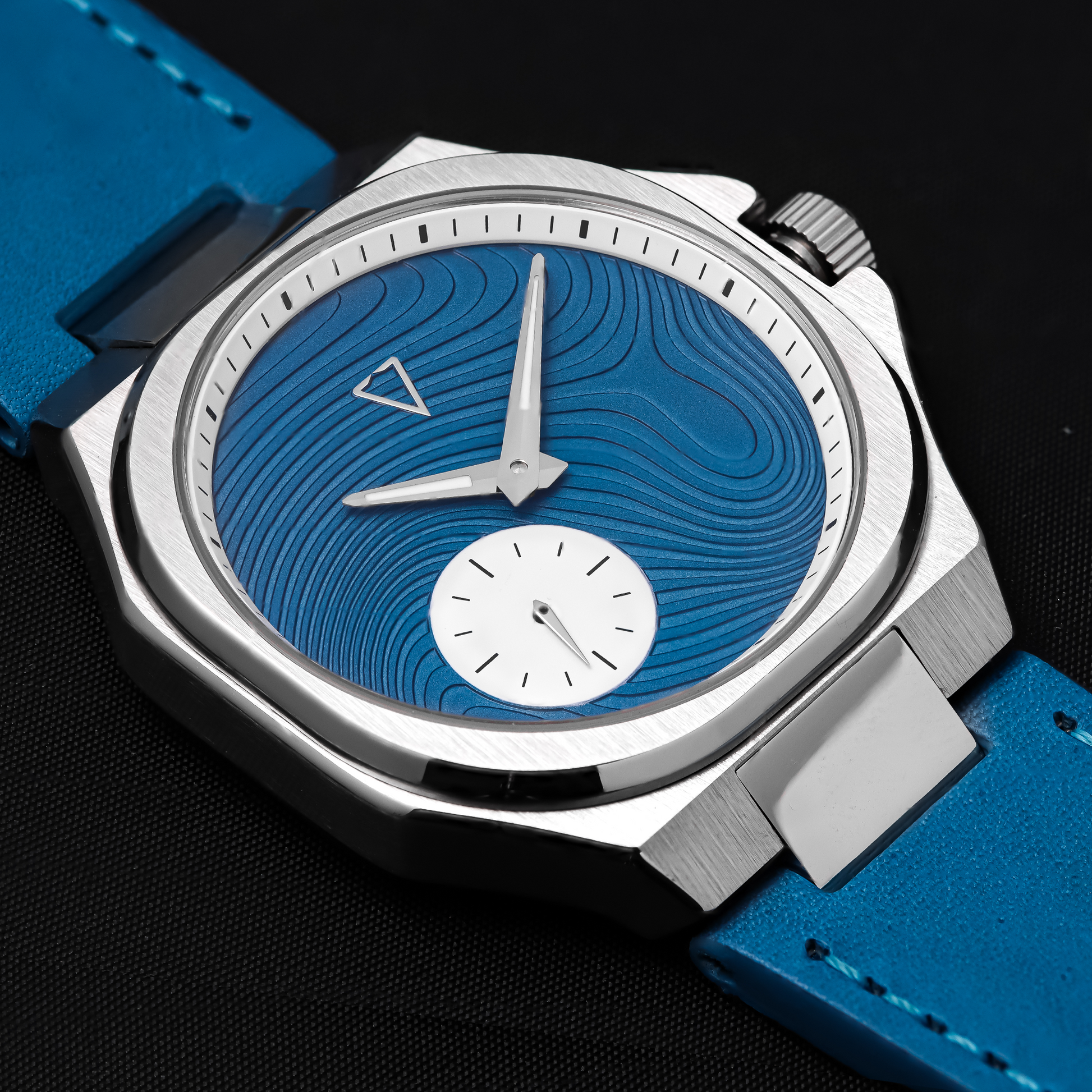 Aryon Waves Blue